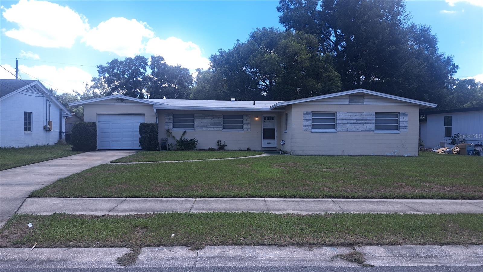 Photo of 5329 SATEL DRIVE ORLANDO FL 32810
