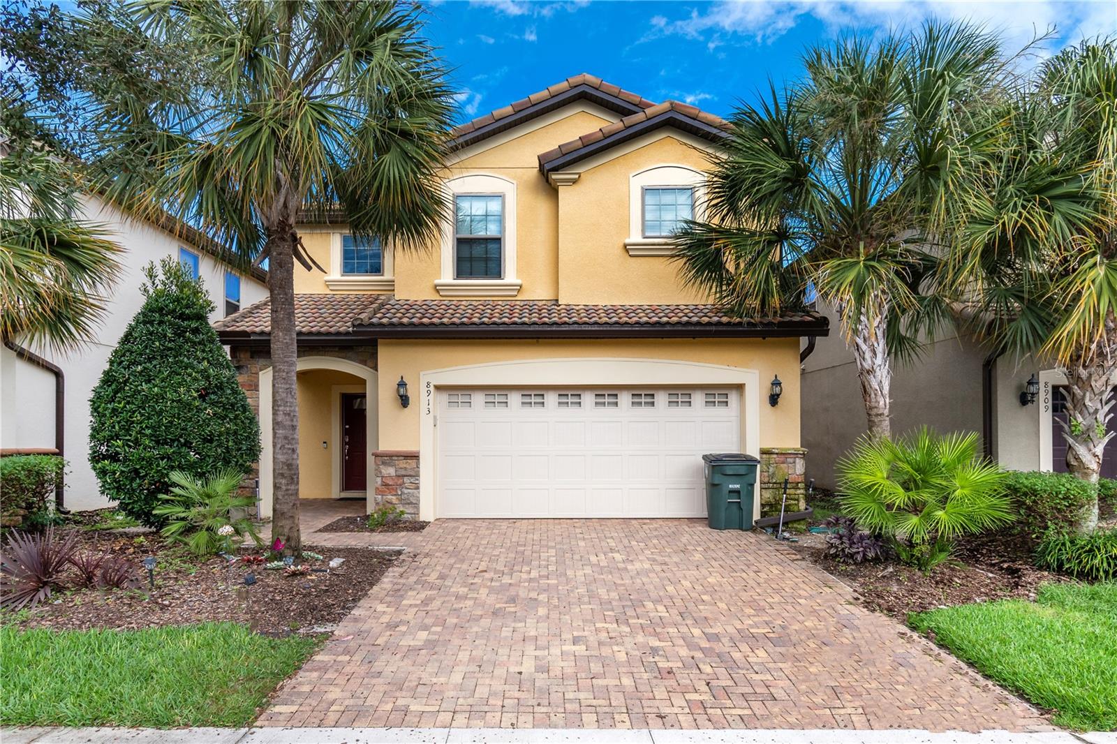 Photo of 8913 RHODES STREET KISSIMMEE FL 34747
