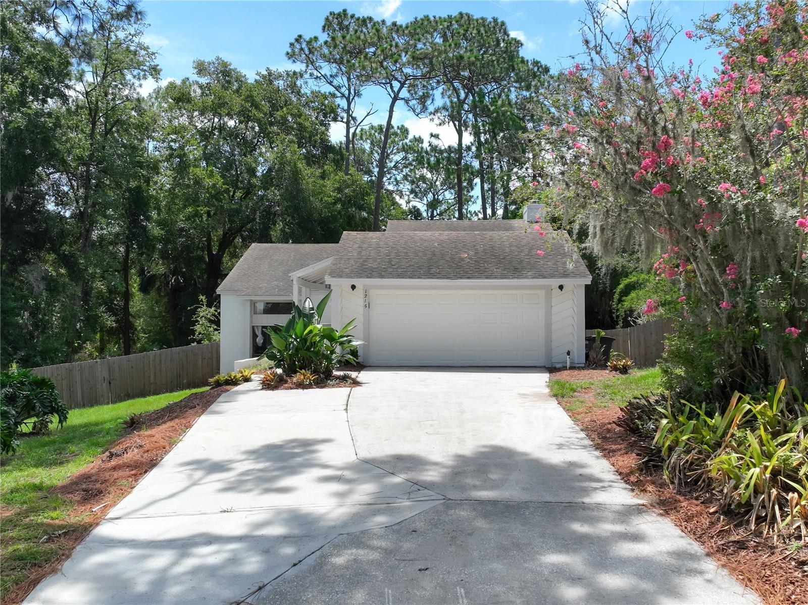 Photo of 1215 DUNCAN COURT LONGWOOD FL 32779