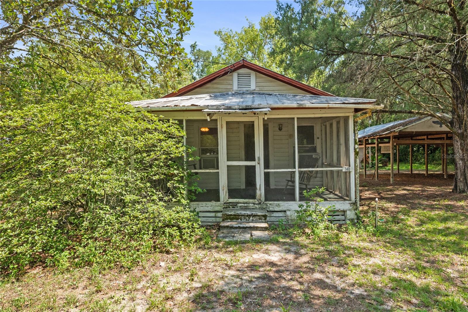 Photo of 140 W PONKAN ROAD APOPKA FL 32712