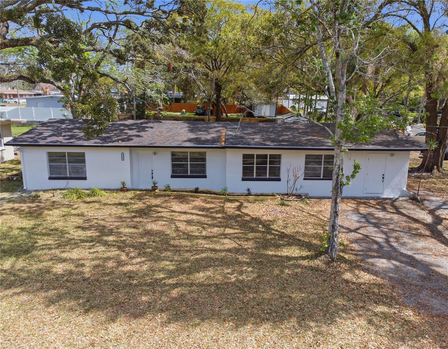 Photo of 10945 N BOULEVARD TAMPA FL 33612