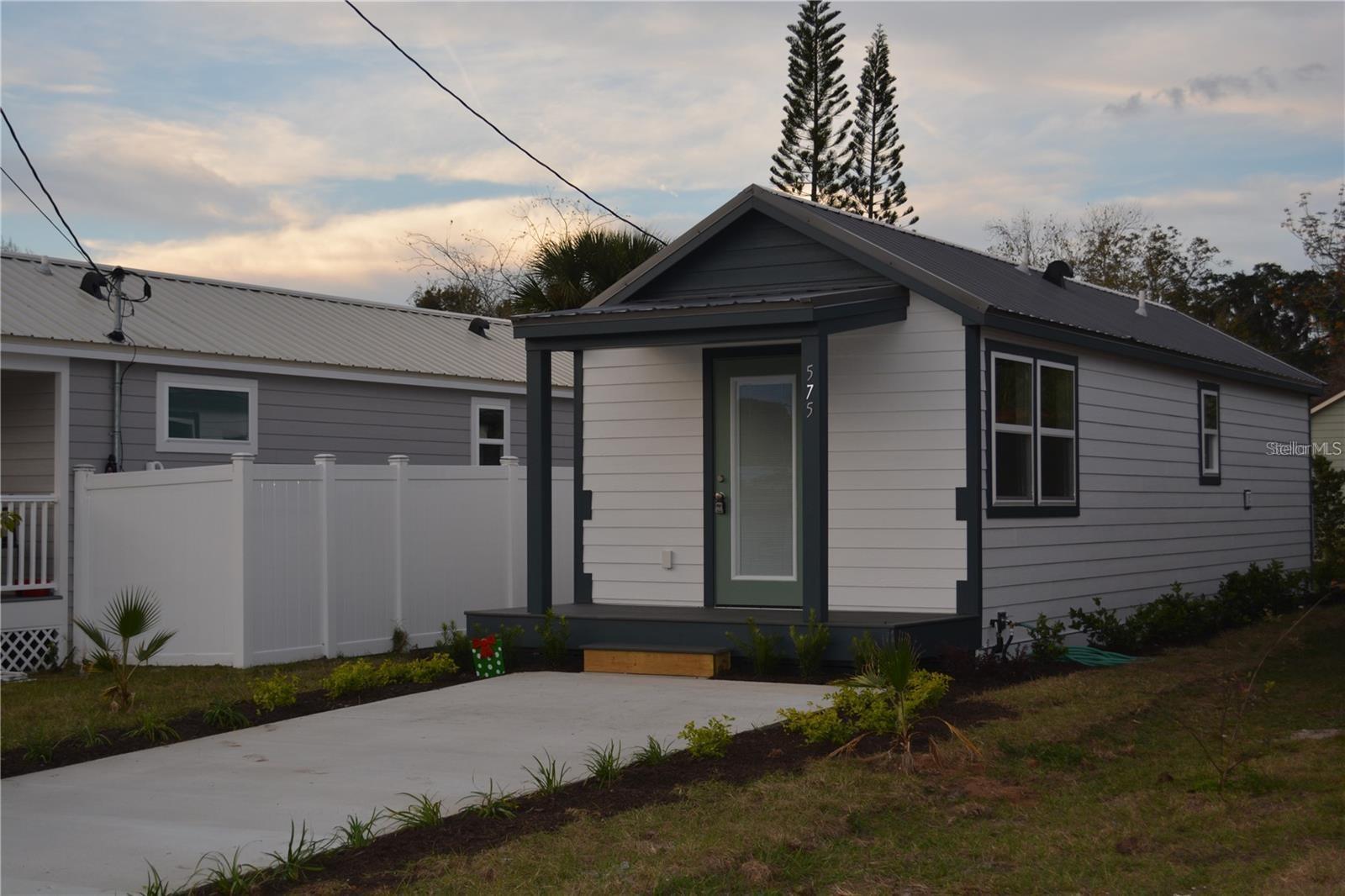 Photo of 575 2ND STREET OVIEDO FL 32765