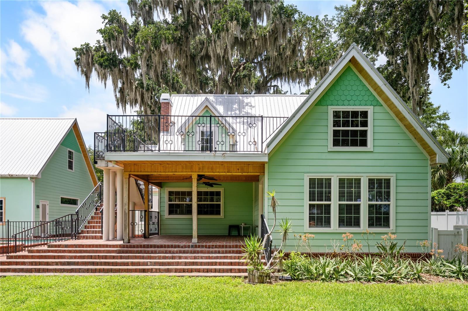 Photo of 2424 E NEW YORK AVENUE DELAND FL 32724