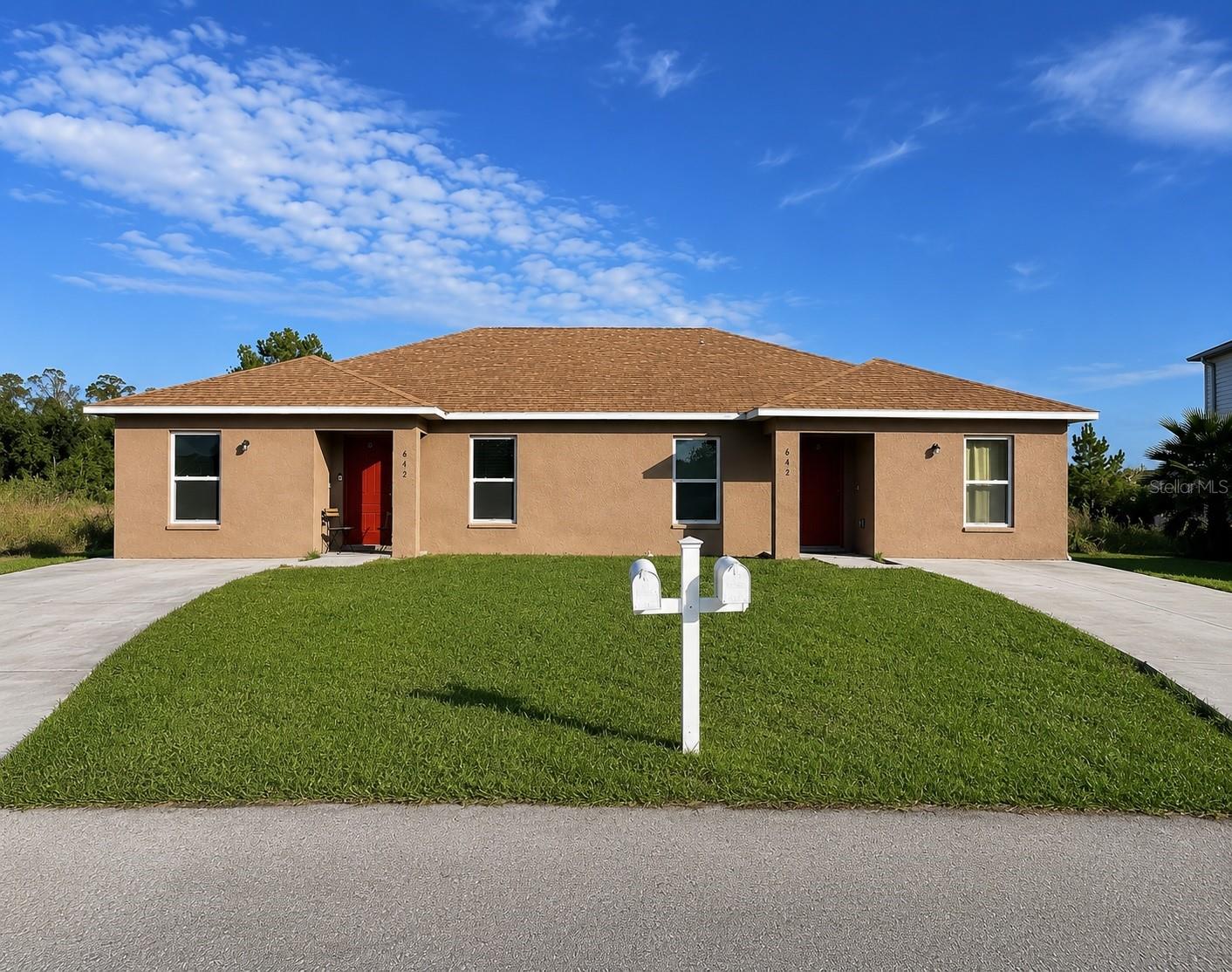 Photo of 642 HERALDO COURT #A KISSIMMEE FL 34758