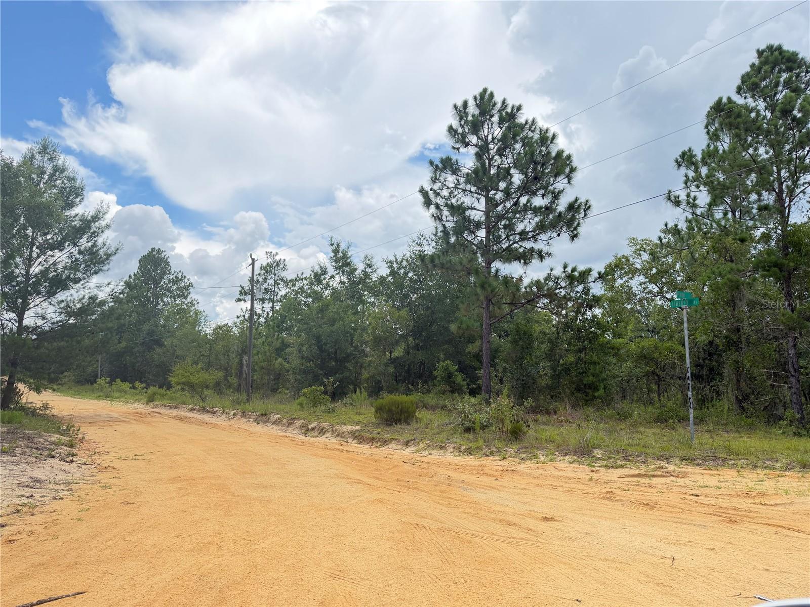 Photo of 100 LINDA LANE INTERLACHEN FL 32148