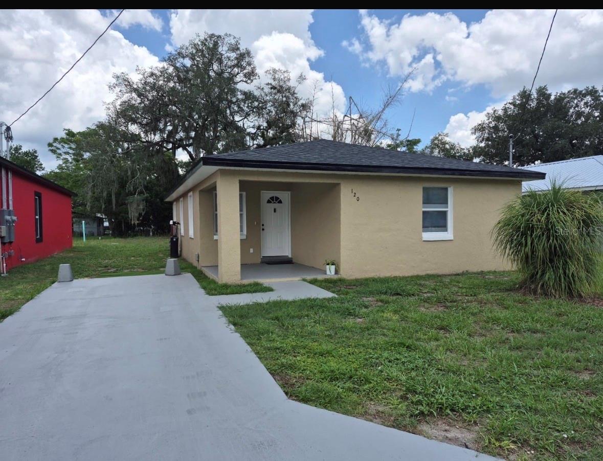 Photo of 120 B STREET LAKE WALES FL 33853