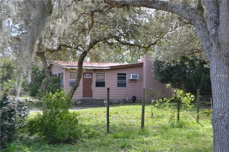 Photo of 27716 KATHRYN CIRCLE PAISLEY FL 32767