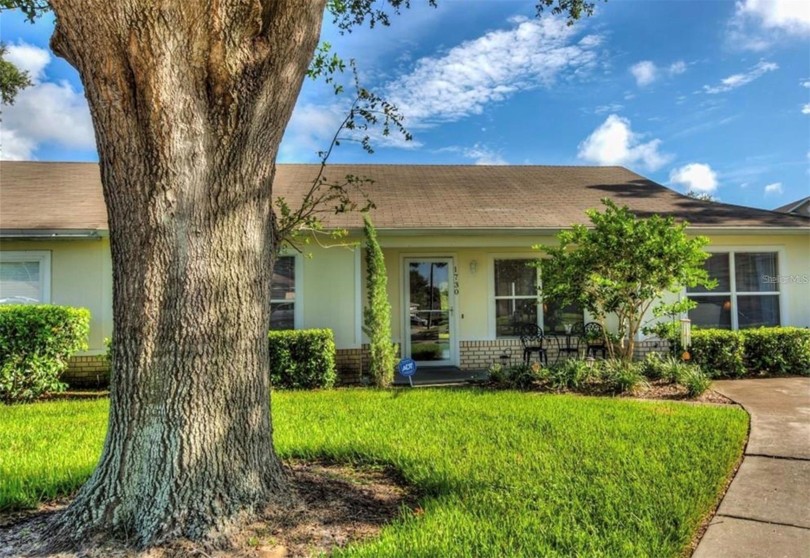 Photo of 1730 TROPICAL COURT TAVARES FL 32778