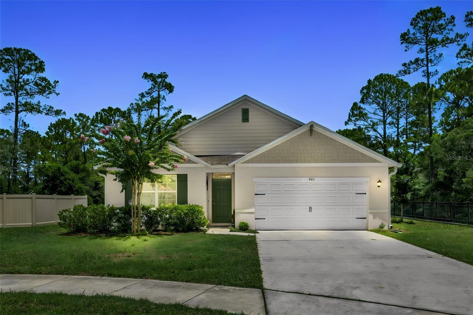Photo of 801 BAYLOR DRIVE DELTONA FL 32725