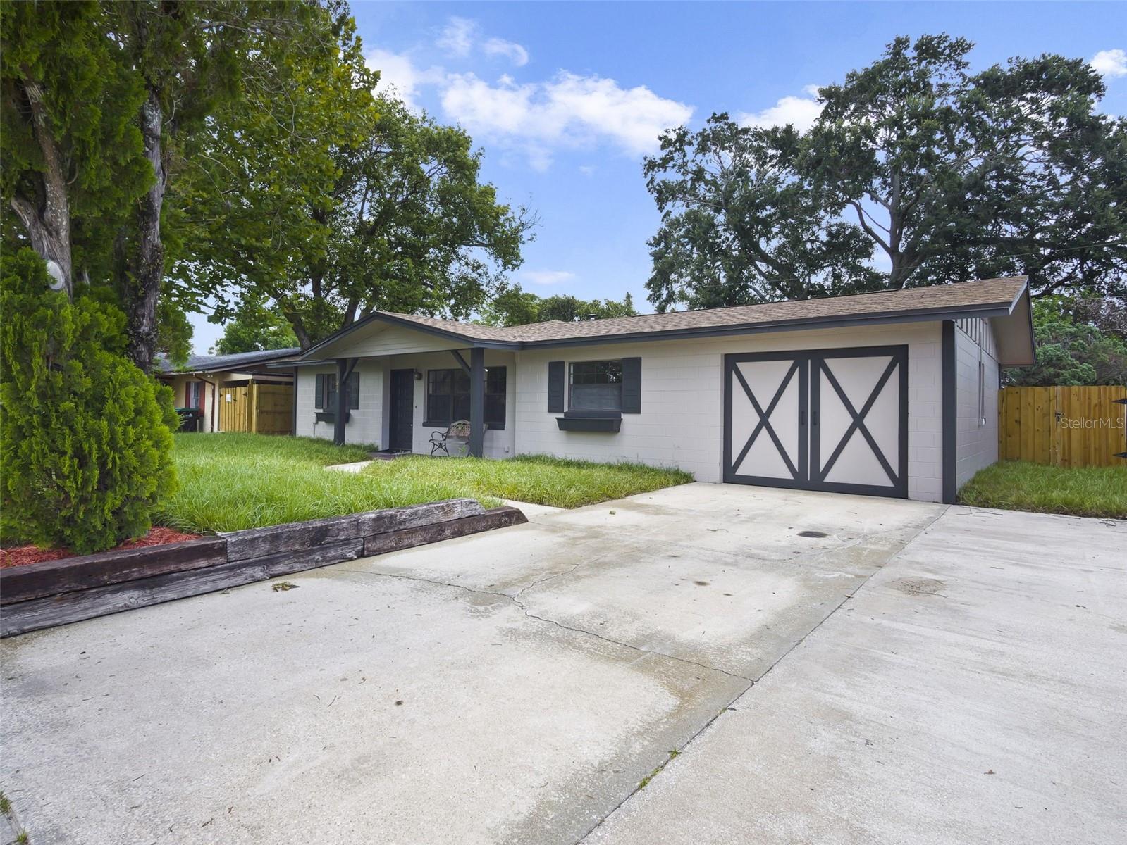 Photo of 7107 LEIGHTON WAY ORLANDO FL 32822