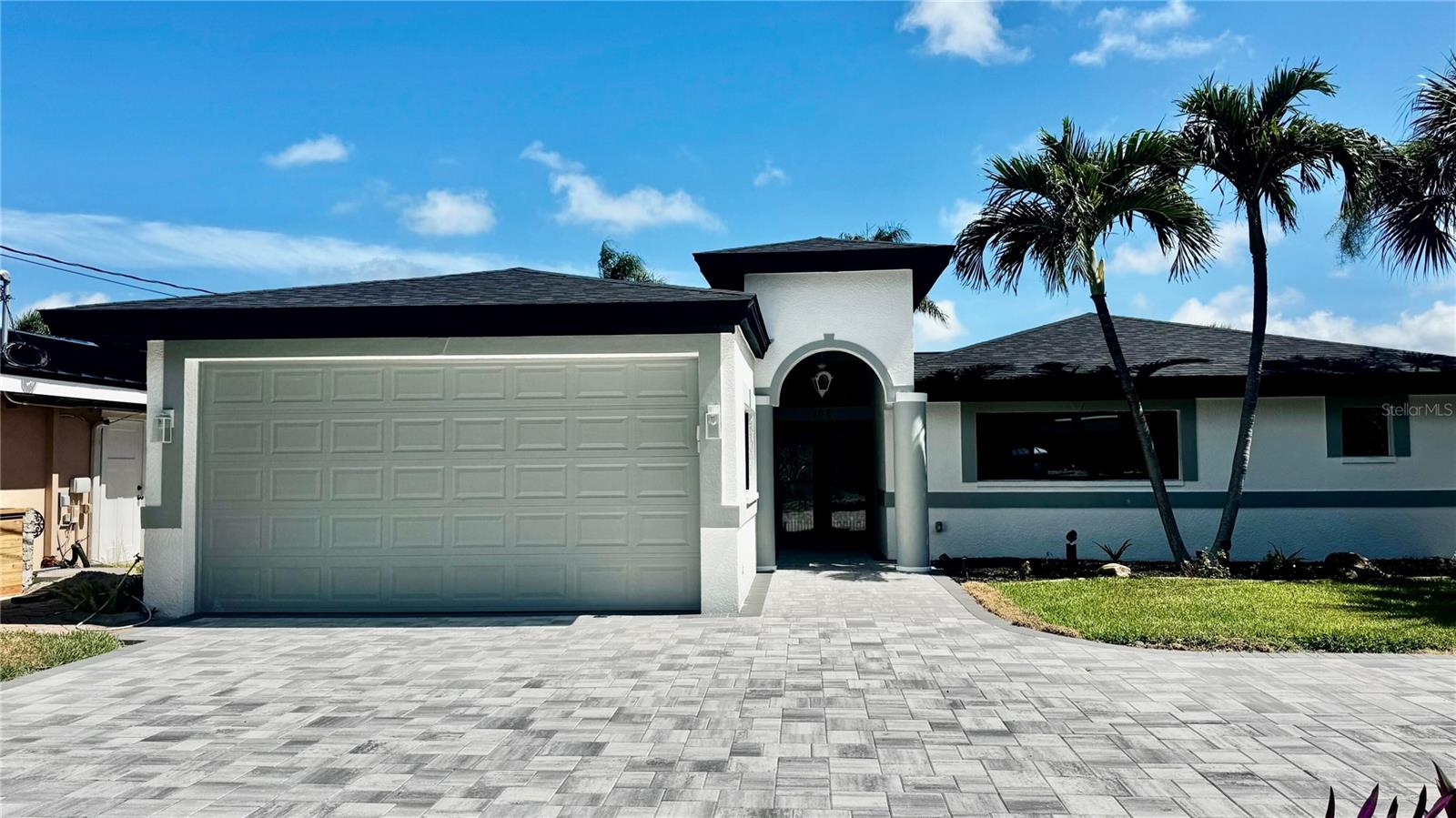 Photo of 166 BAYSIDE DRIVE CLEARWATER BEACH FL 33767