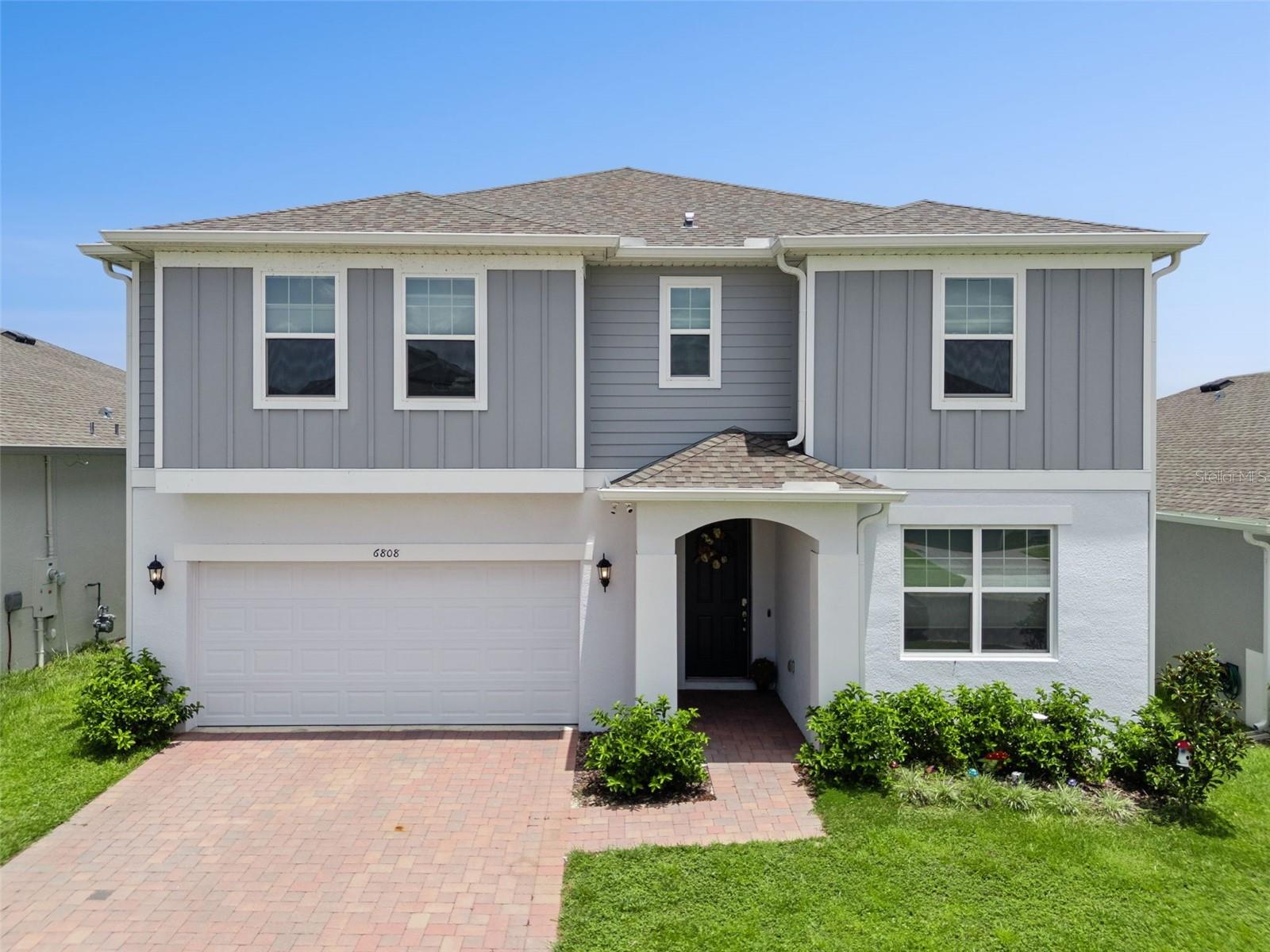Photo of 6808 SERPENT HAWK LANE HOWEY IN THE HILLS FL 34737