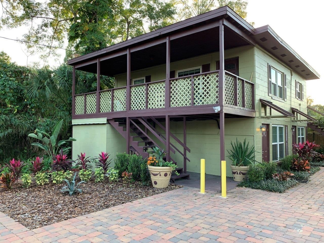 Photo of 2512 MUSSELWHITE AVENUE #3 ORLANDO FL 32804