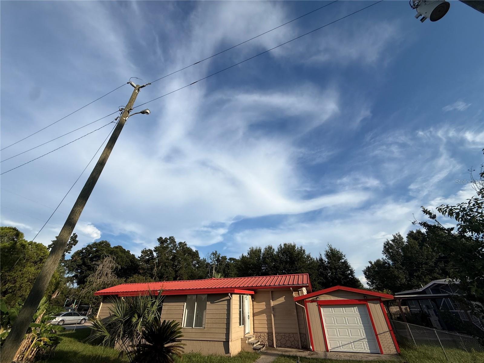 Photo of 17440 SE 37TH LANE OCKLAWAHA FL 32179