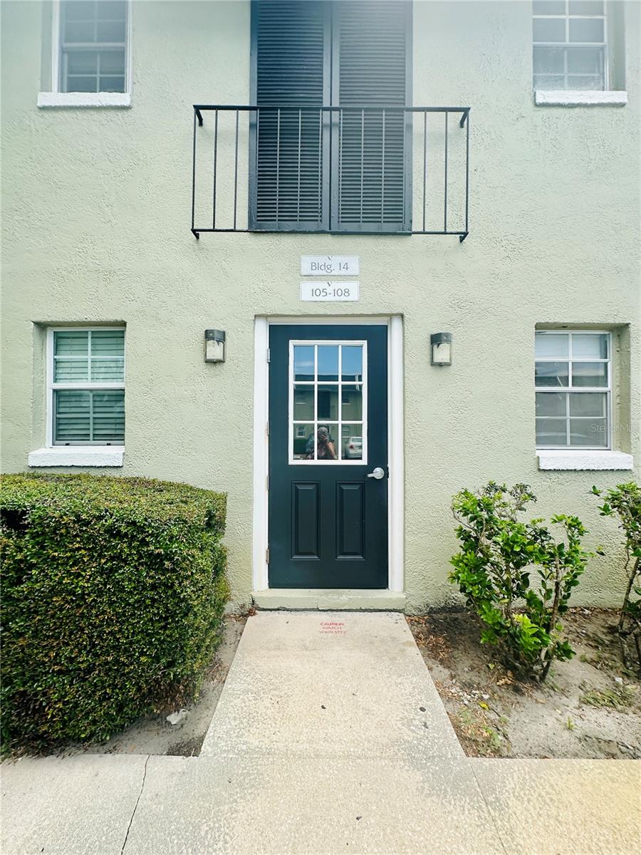 Photo of 525 CONWAY ROAD #108 ORLANDO FL 32807