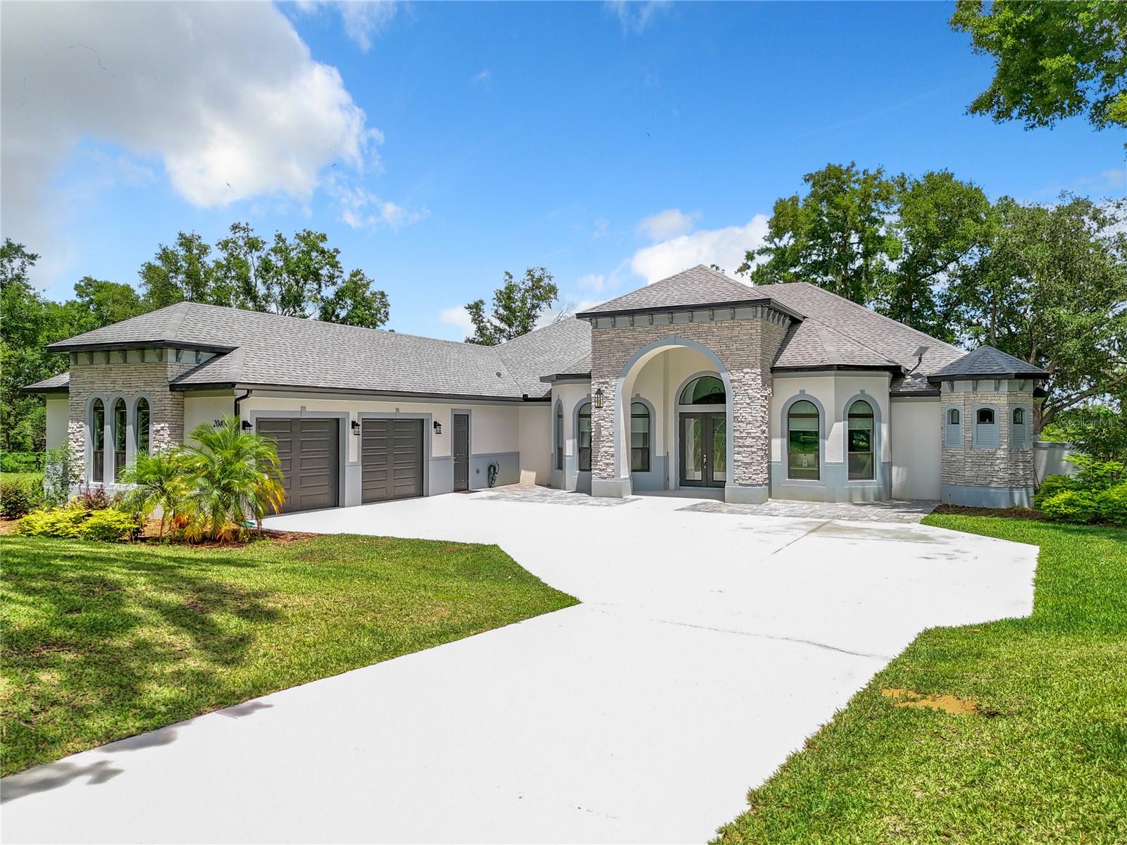 Photo of 20404 WOLF SPRINGS COURT CLERMONT FL 34715