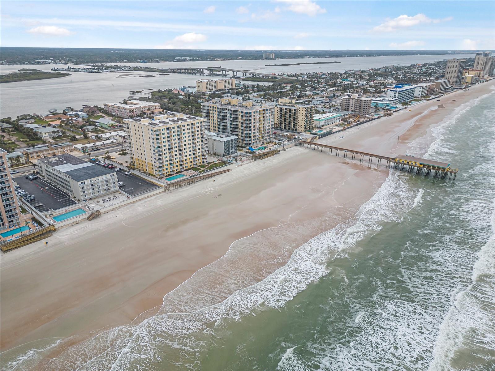 Photo of 3724 S ATLANTIC AVENUE #20 DAYTONA BEACH FL 32118