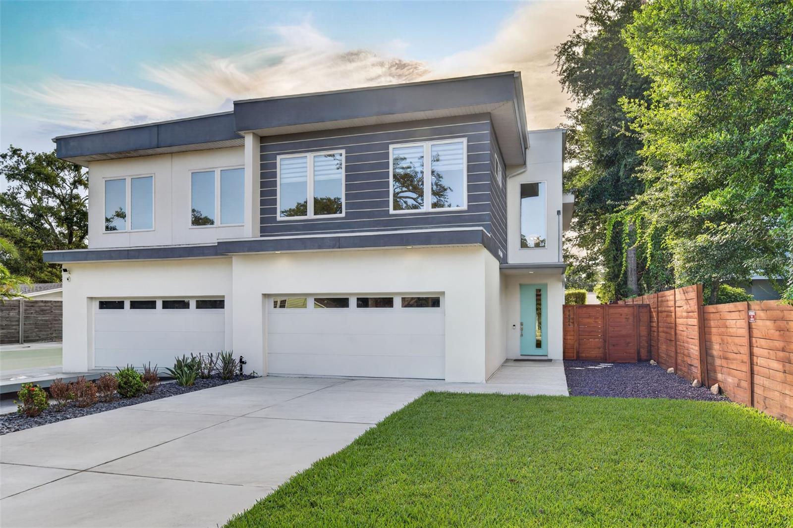 Photo of 1424 RIDGEWOOD AVENUE MAITLAND FL 32751