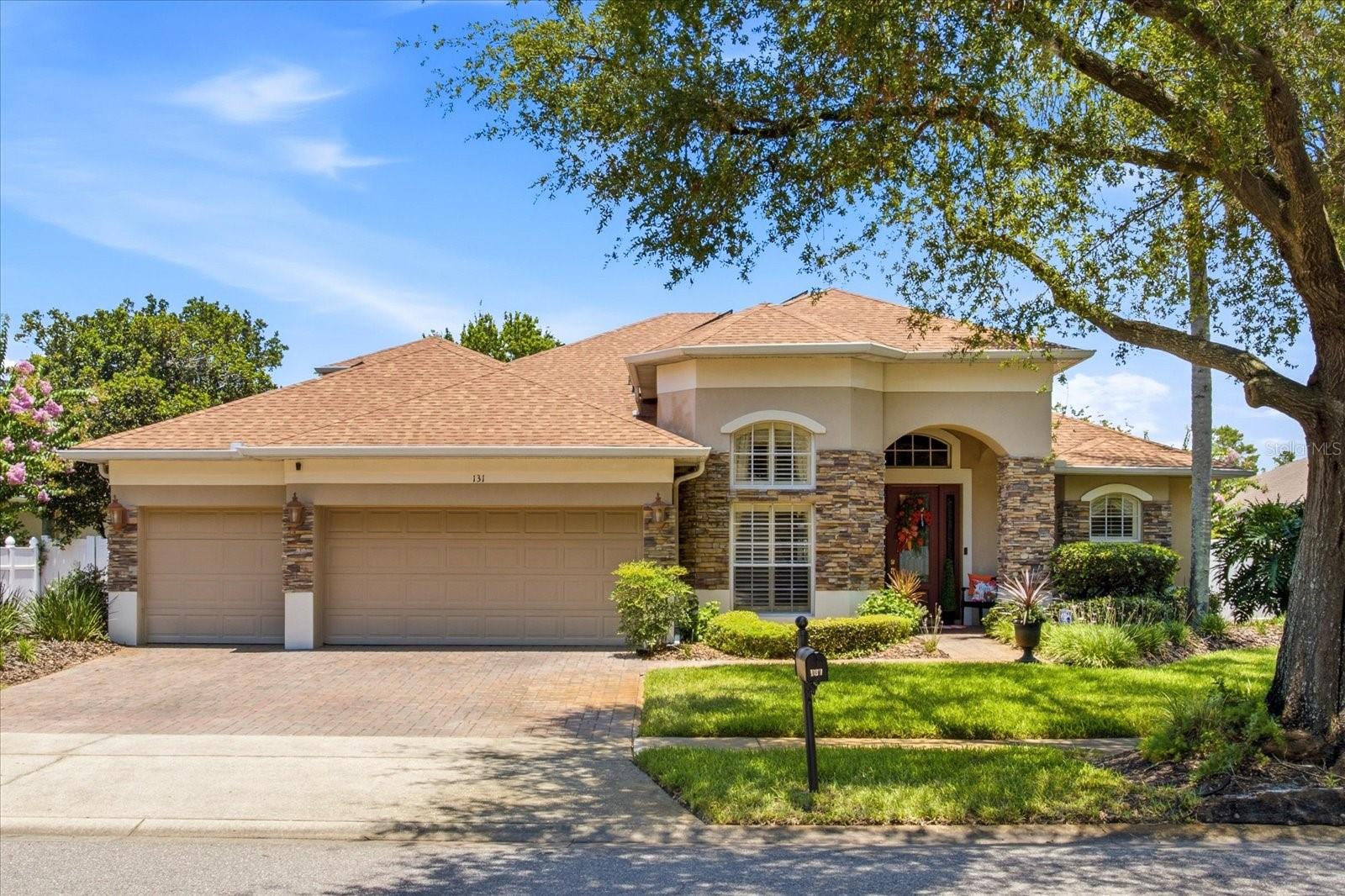 Photo of 131 ALEXANDRIA PLACE DRIVE APOPKA FL 32712