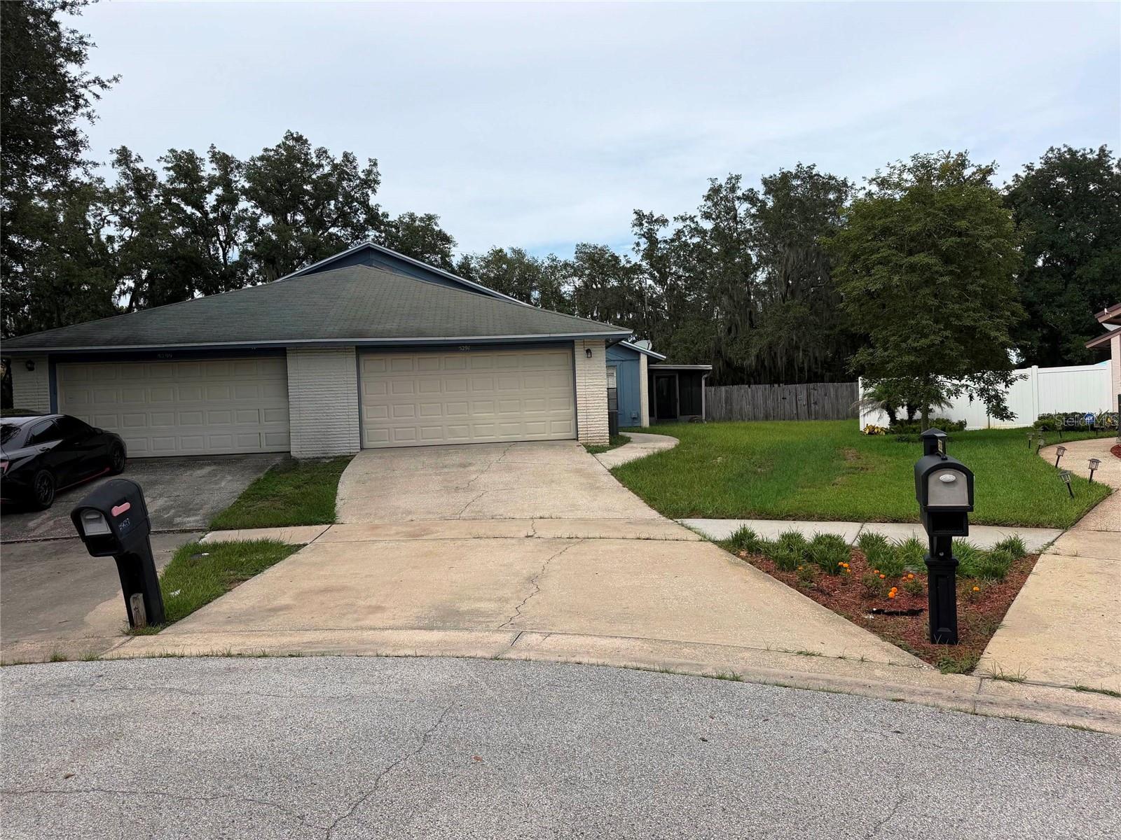 Photo of 5291 INDIAN LAUREL COURT ORLANDO FL 32808