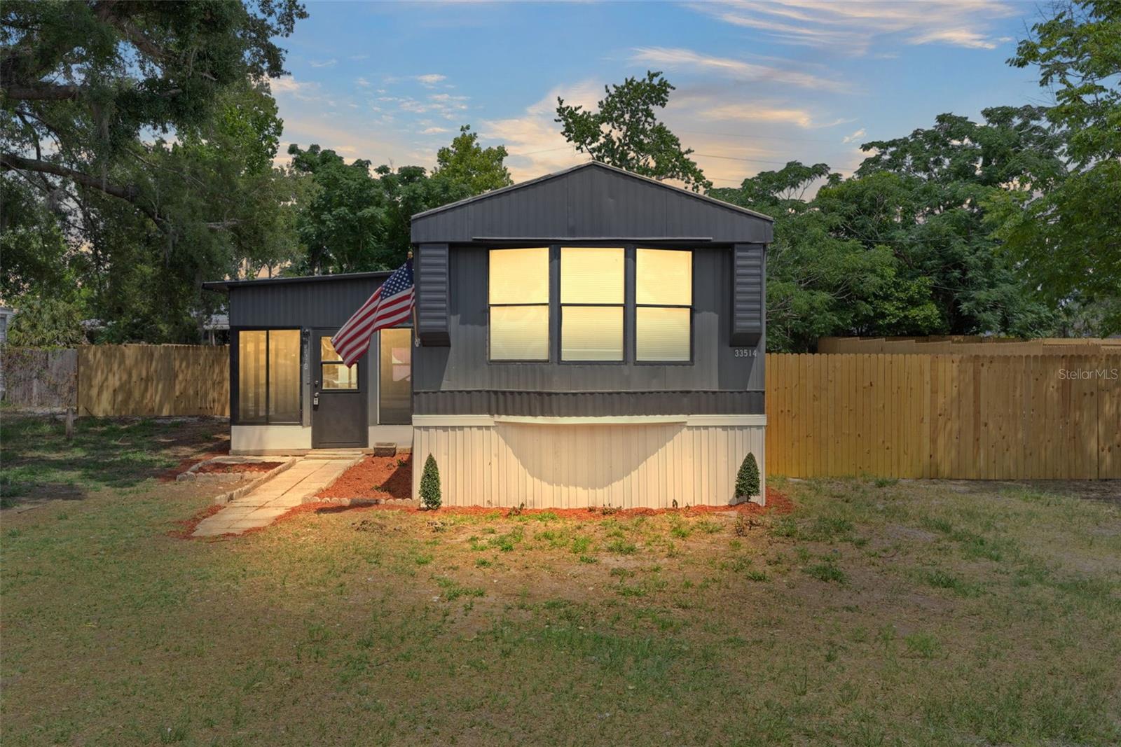 Photo of 33514 LUANA COURT LEESBURG FL 34788
