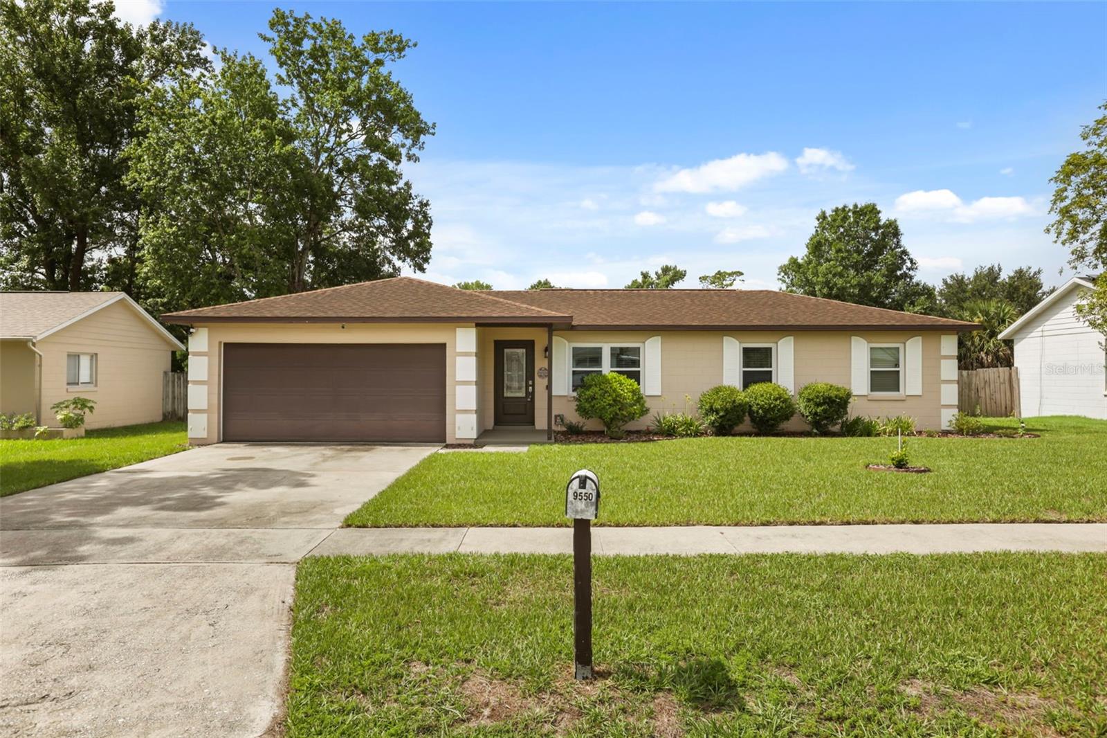 Photo of 9550 BRIMTON DRIVE ORLANDO FL 32817