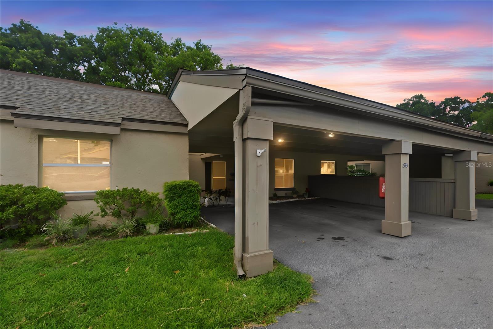 Photo of 520 WINDMEADOWS STREET #520 ALTAMONTE SPRINGS FL 32701