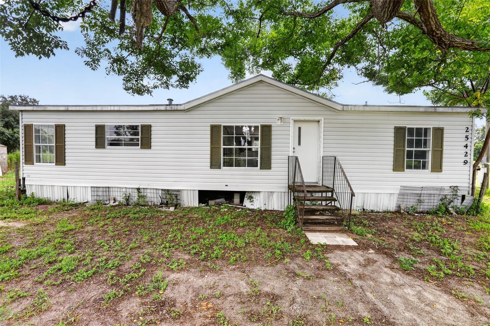 Photo of 25429 SHETLAND TRAIL SORRENTO FL 32776