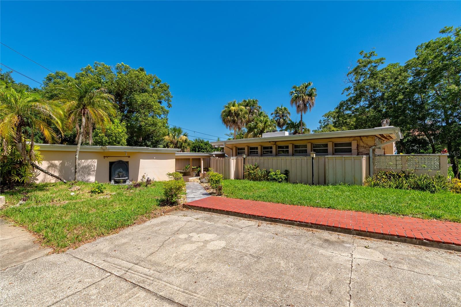 Photo of 2425 LAKE SUE DRIVE ORLANDO FL 32803