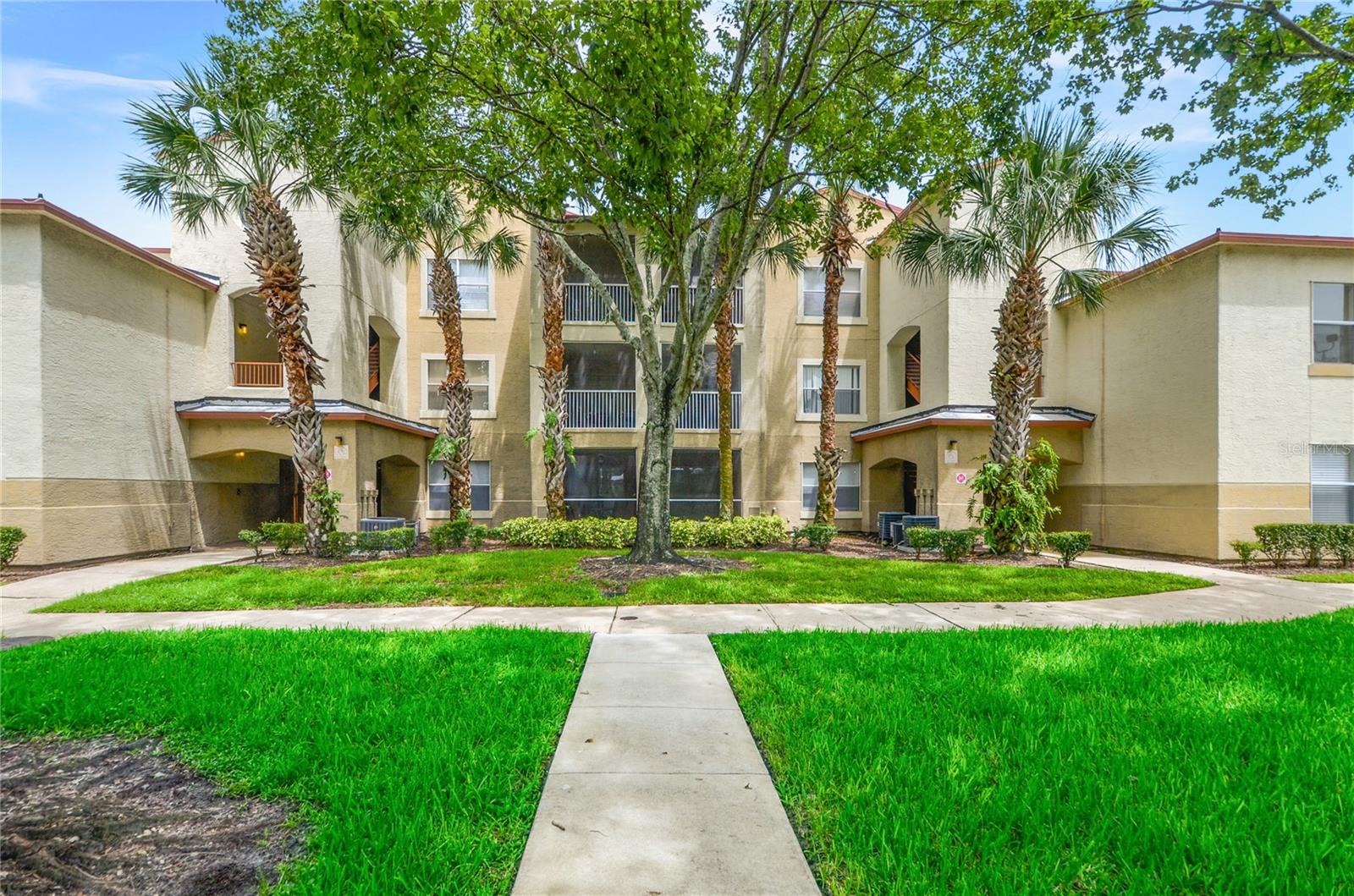 Photo of 826 CAMARGO WAY #210 ALTAMONTE SPRINGS FL 32714