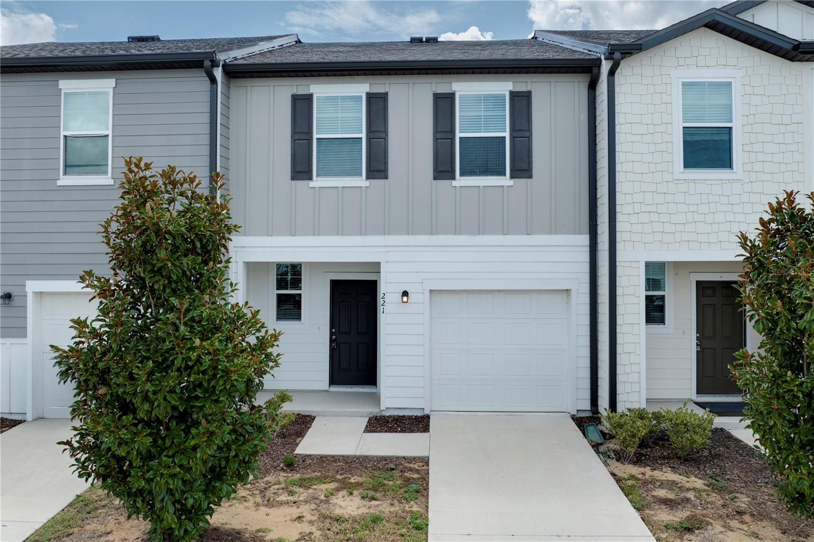 Photo of 221 MANDOVI STREET DAVENPORT FL 33837
