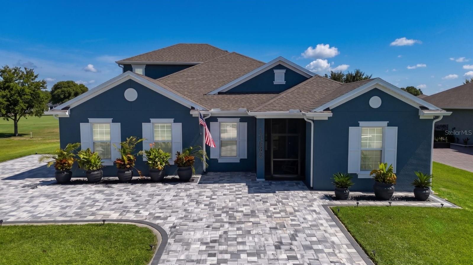Photo of 17649 LIVE OAK DRIVE TAVARES FL 32778
