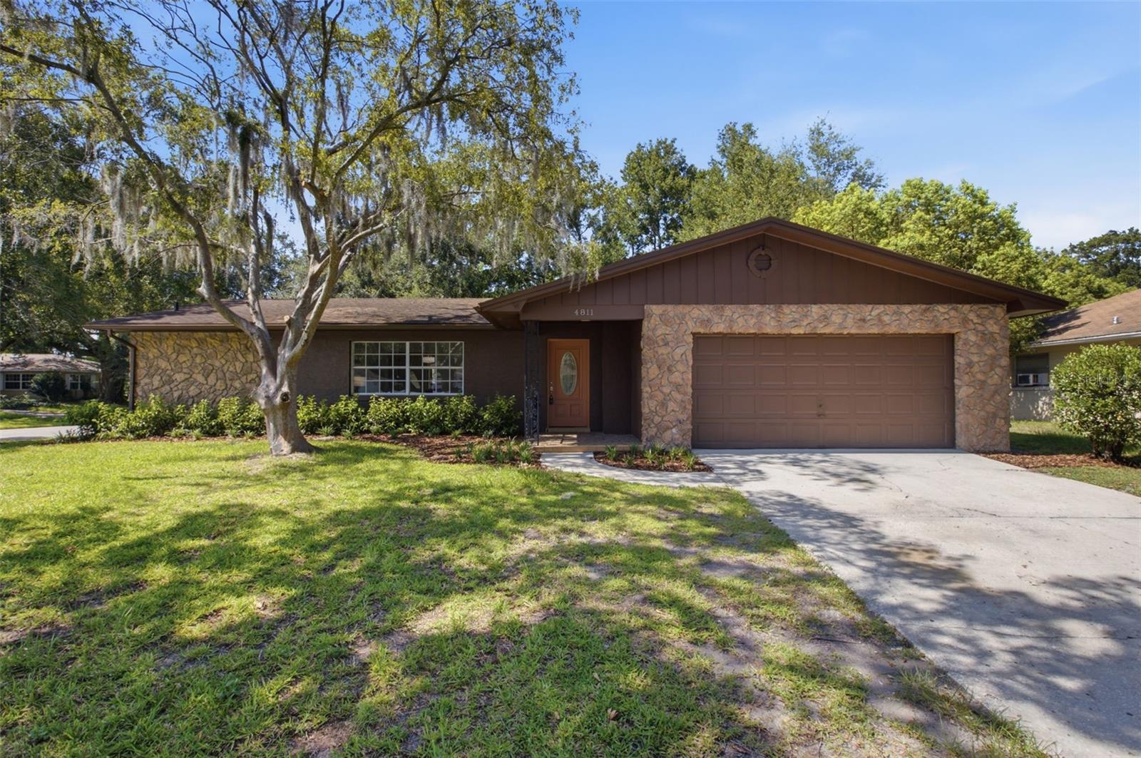 Photo of 4811 BERRYWOOD DRIVE ORLANDO FL 32812