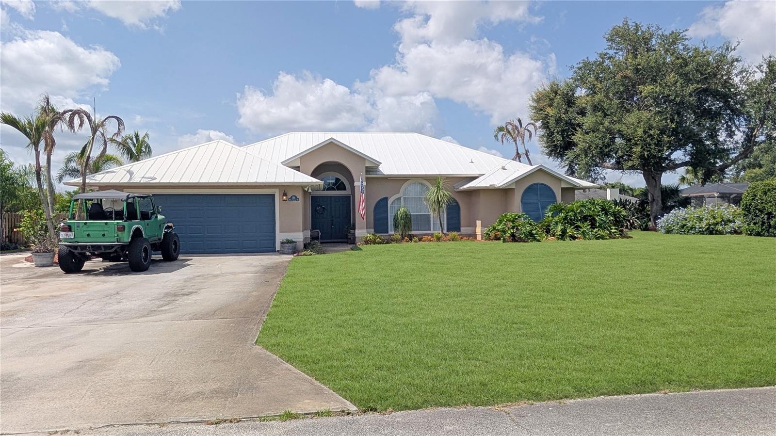 Photo of 114 N 19TH CIRCLE VERO BEACH FL 32962