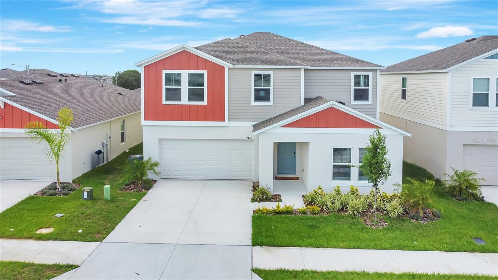 Photo of 2405 OAKWOOD LANE DAVENPORT FL 33837