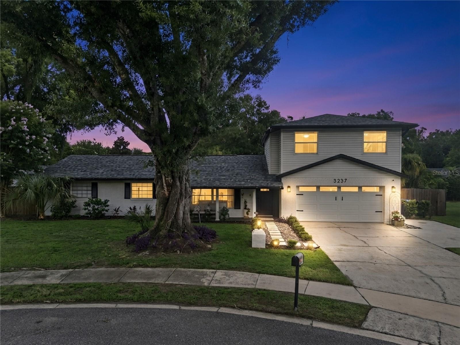 Photo of 3237 KEW GARDENS LANE ORLANDO FL 32812
