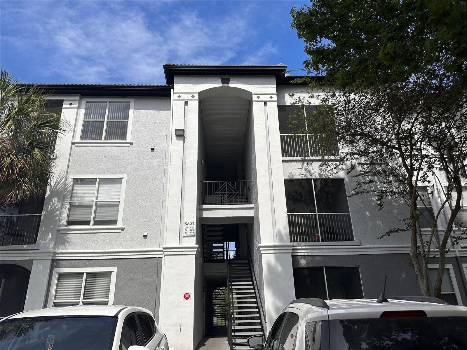 Photo of 5807 LEGACY CRESCENT PLACE #203 RIVERVIEW FL 33578