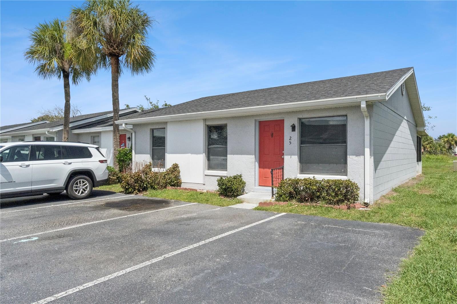 Photo of 25 LAKE VILLA WAY KISSIMMEE FL 34743