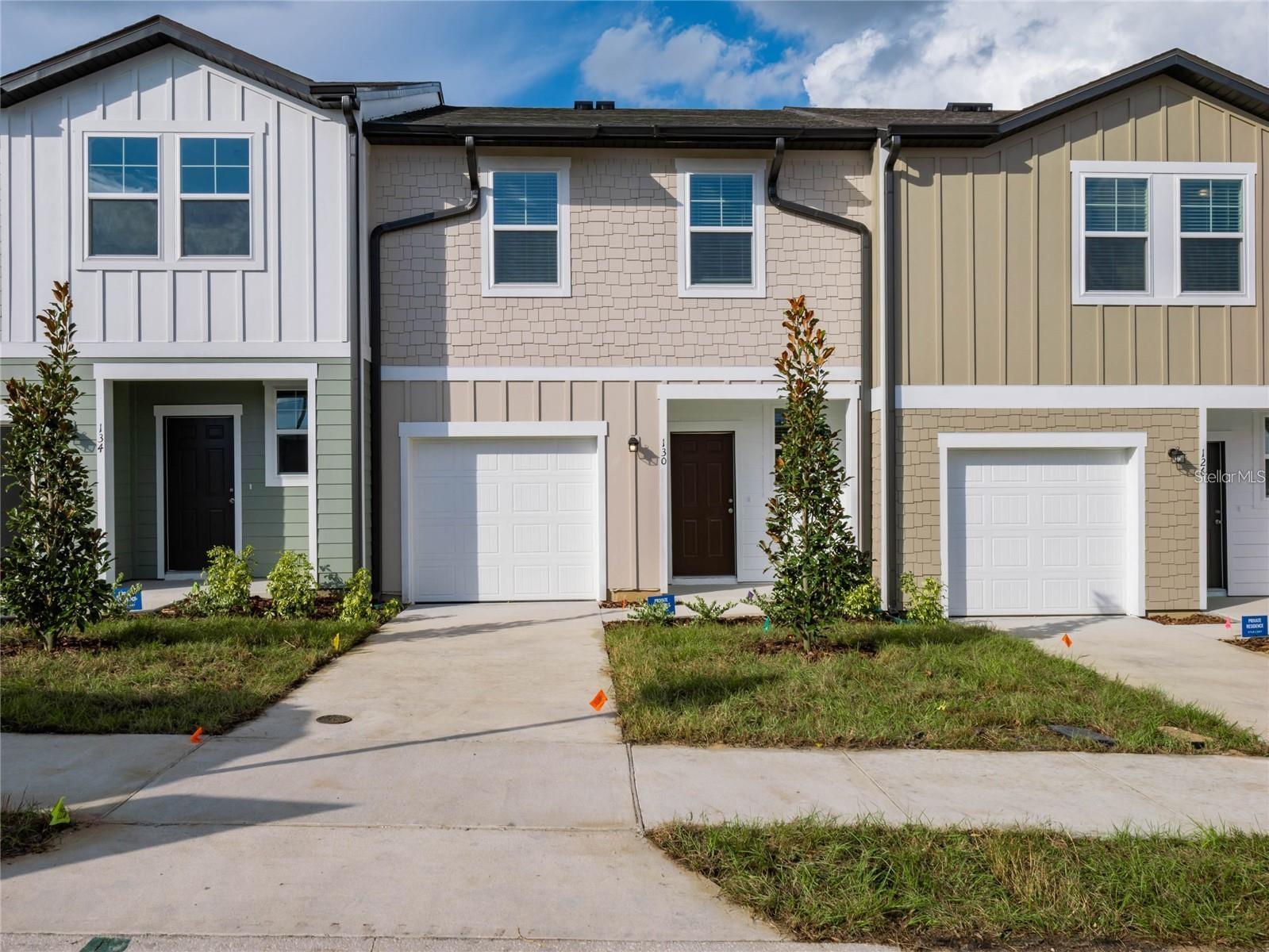 Photo of 130 MANDOVI ST DAVENPORT FL 33837