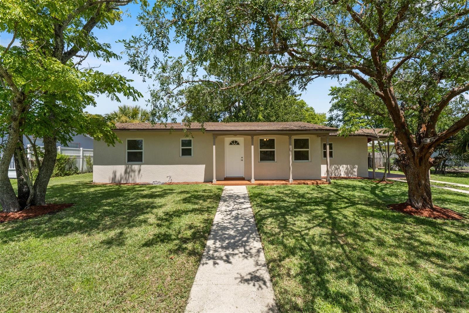 Photo of 1524 PROVIDENCE BOULEVARD DELTONA FL 32725