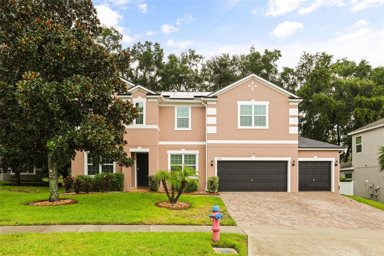 Photo of 925 COUNTS CREST CIRCLE APOPKA FL 32712