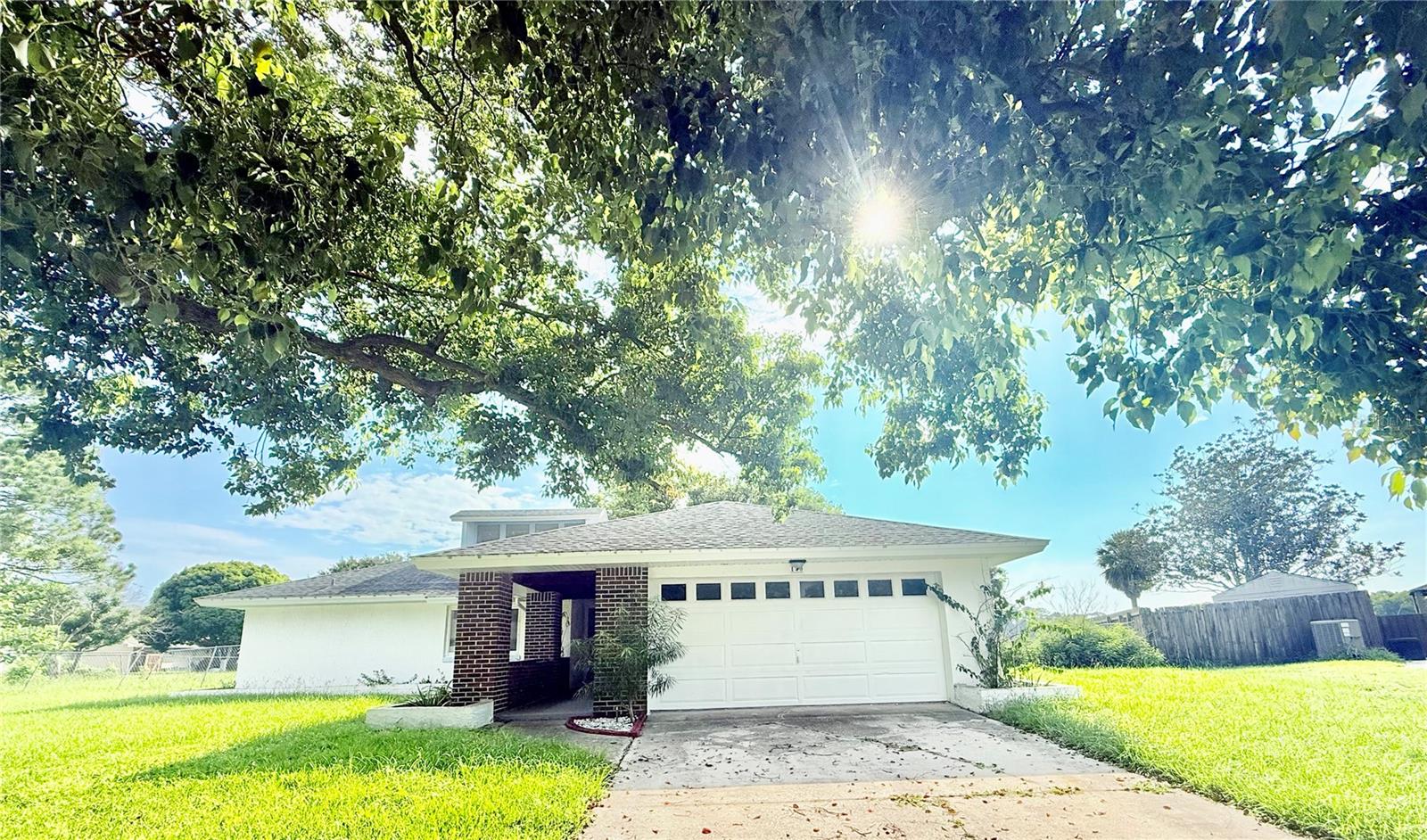 Photo of 140 FAIRWAY TEN DRIVE CASSELBERRY FL 32707