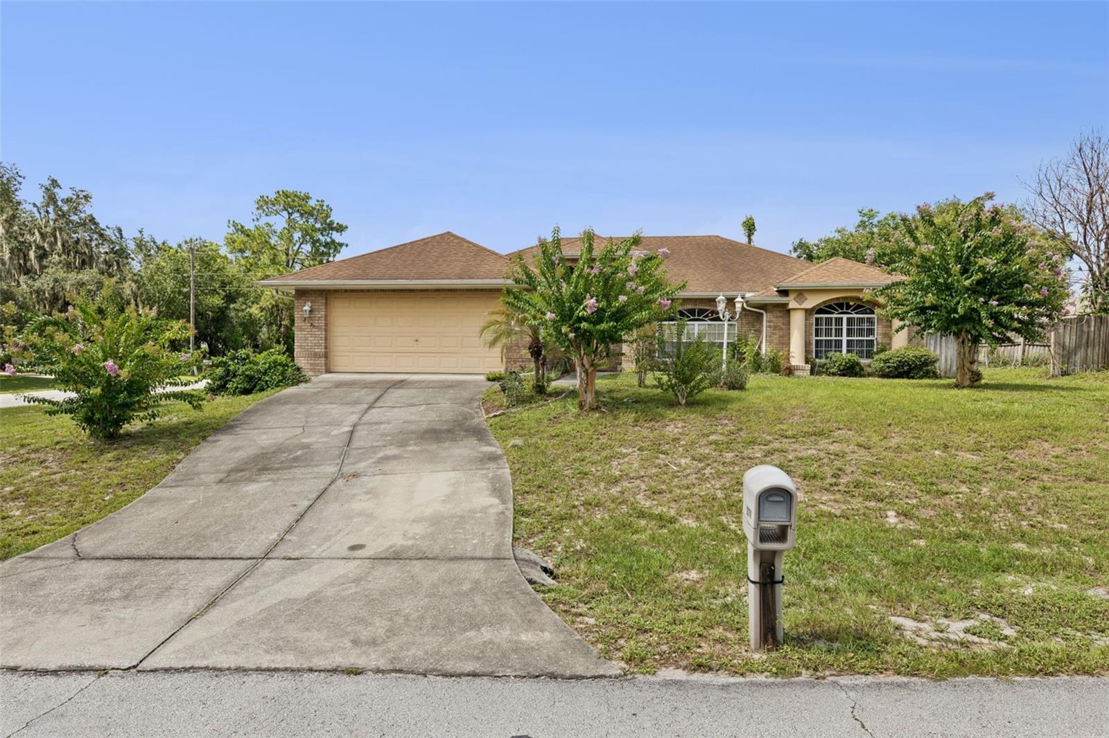 Photo of 2270 CARSON LANE DELTONA FL 32738