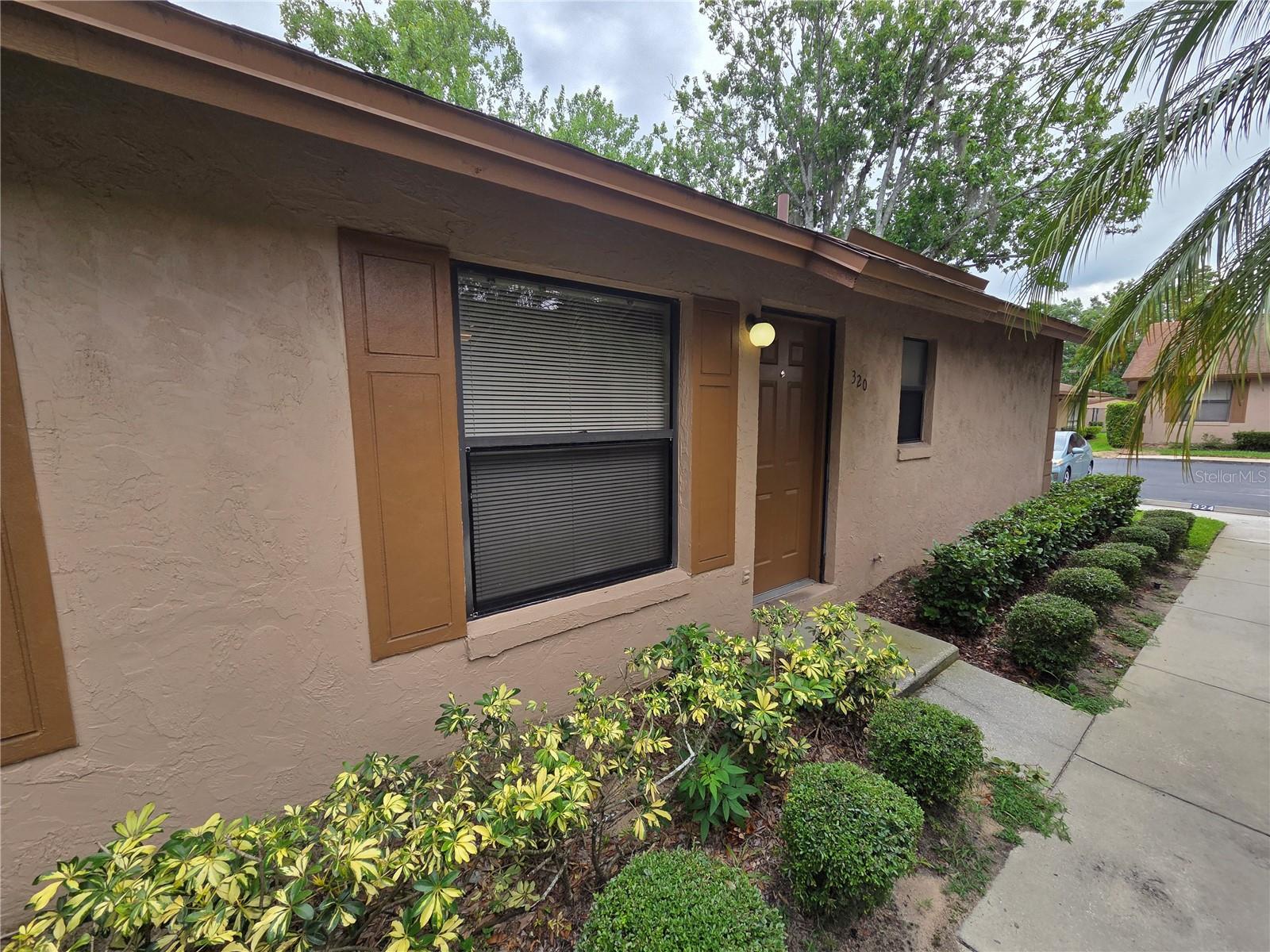 Photo of 320 ERON WAY #6 WINTER GARDEN FL 34787