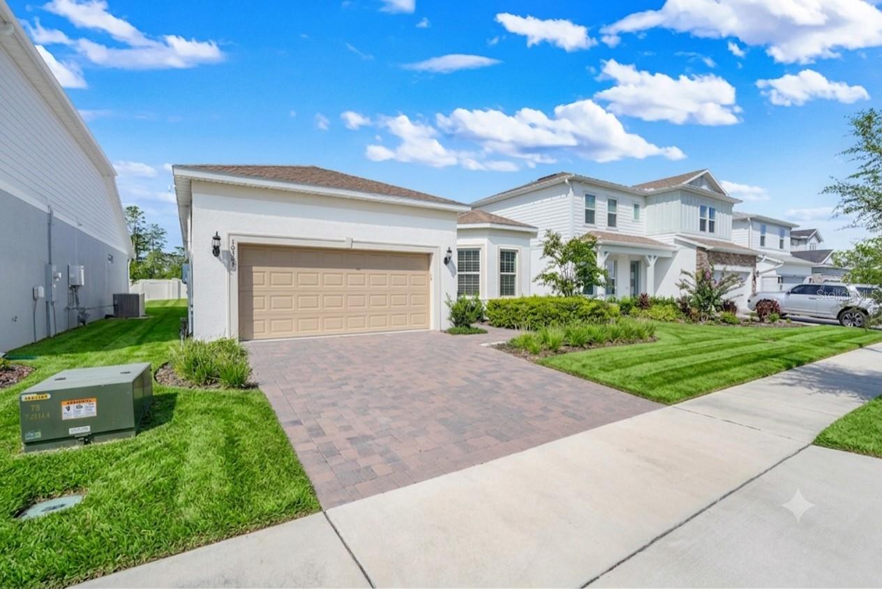 Photo of 10393 PARK ESTATES AVENUE ORLANDO FL 32836