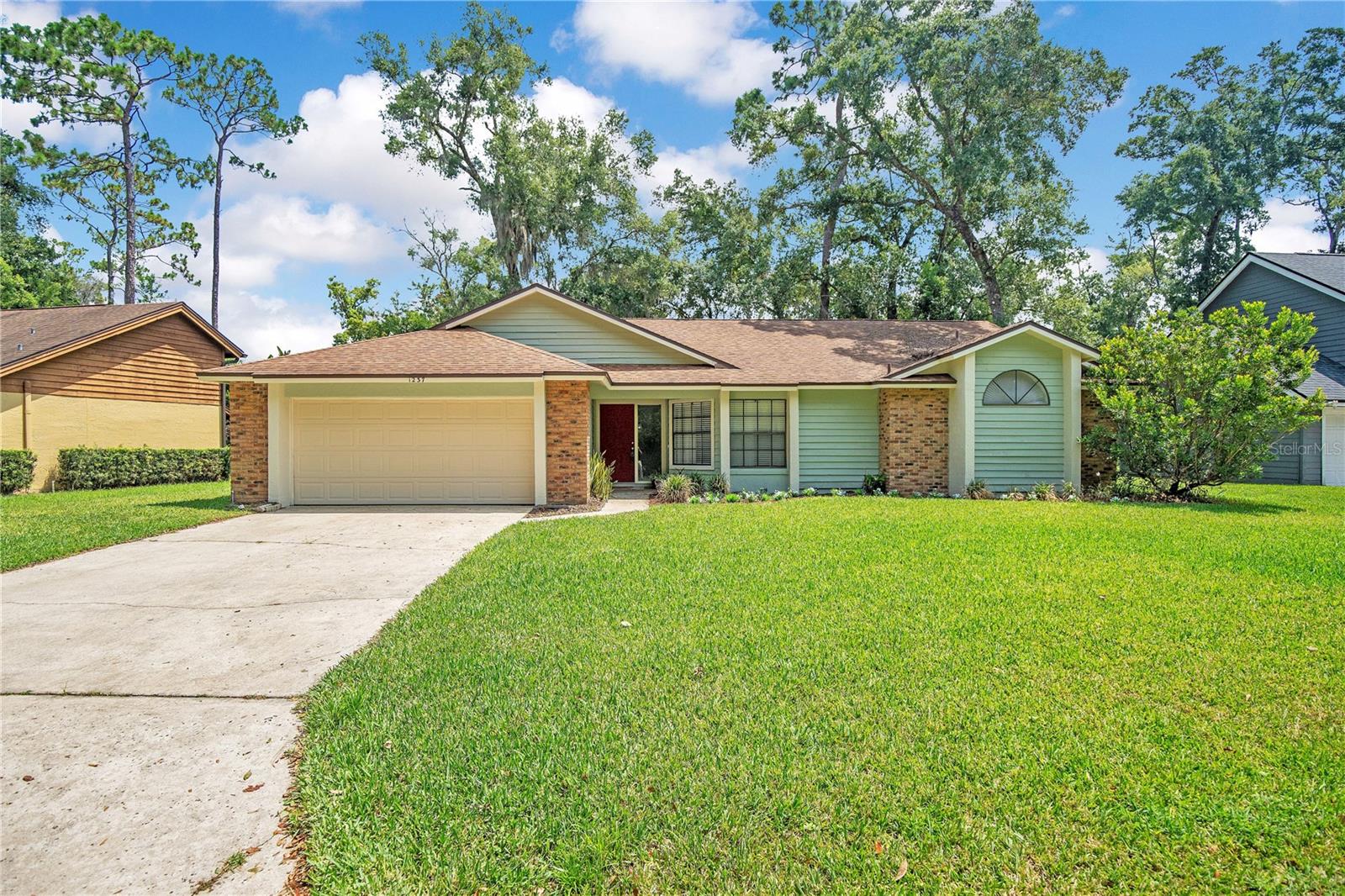 Photo of 1237 LEATHERWOOD DRIVE ALTAMONTE SPRINGS FL 32714
