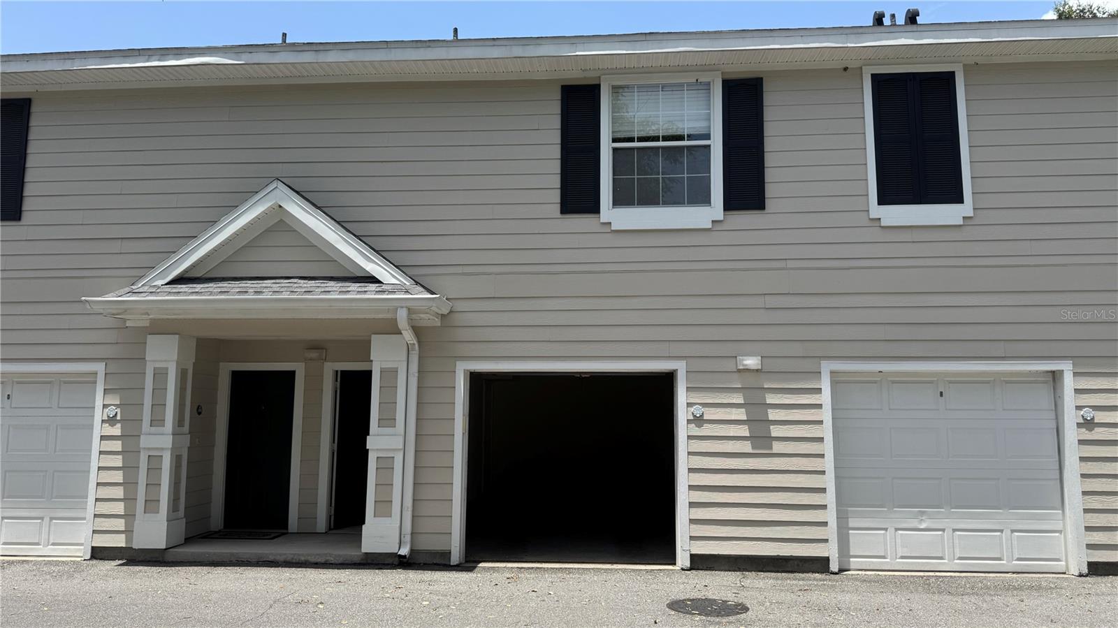 Photo of 234 SOUTHERN PECAN CIRCLE #202 WINTER GARDEN FL 34787