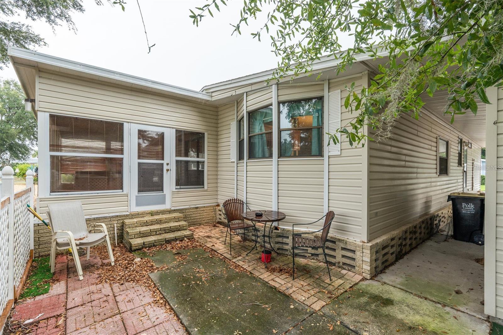 Photo of 224 COVENT GARDEN AVENUE DAVENPORT FL 33897