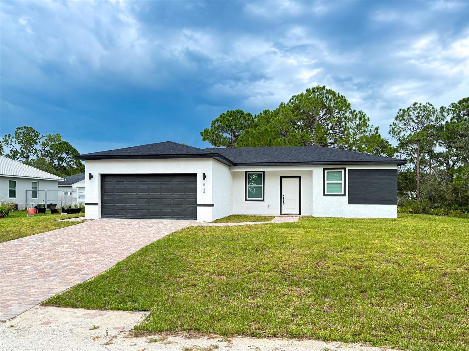 Photo of 824 HANOVER AVENUE SEBRING FL 33872