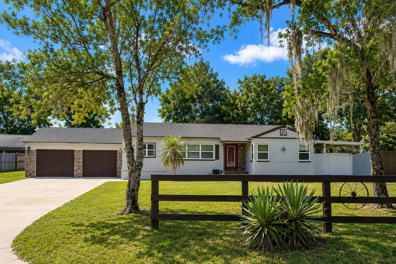 Photo of 2400 S LAUREL AVENUE SANFORD FL 32771